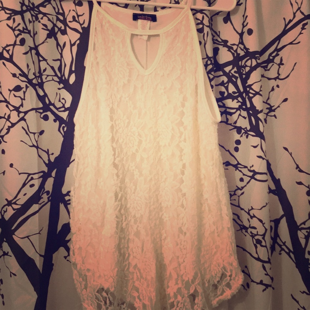 White lace Asymmetrical handkerchief top